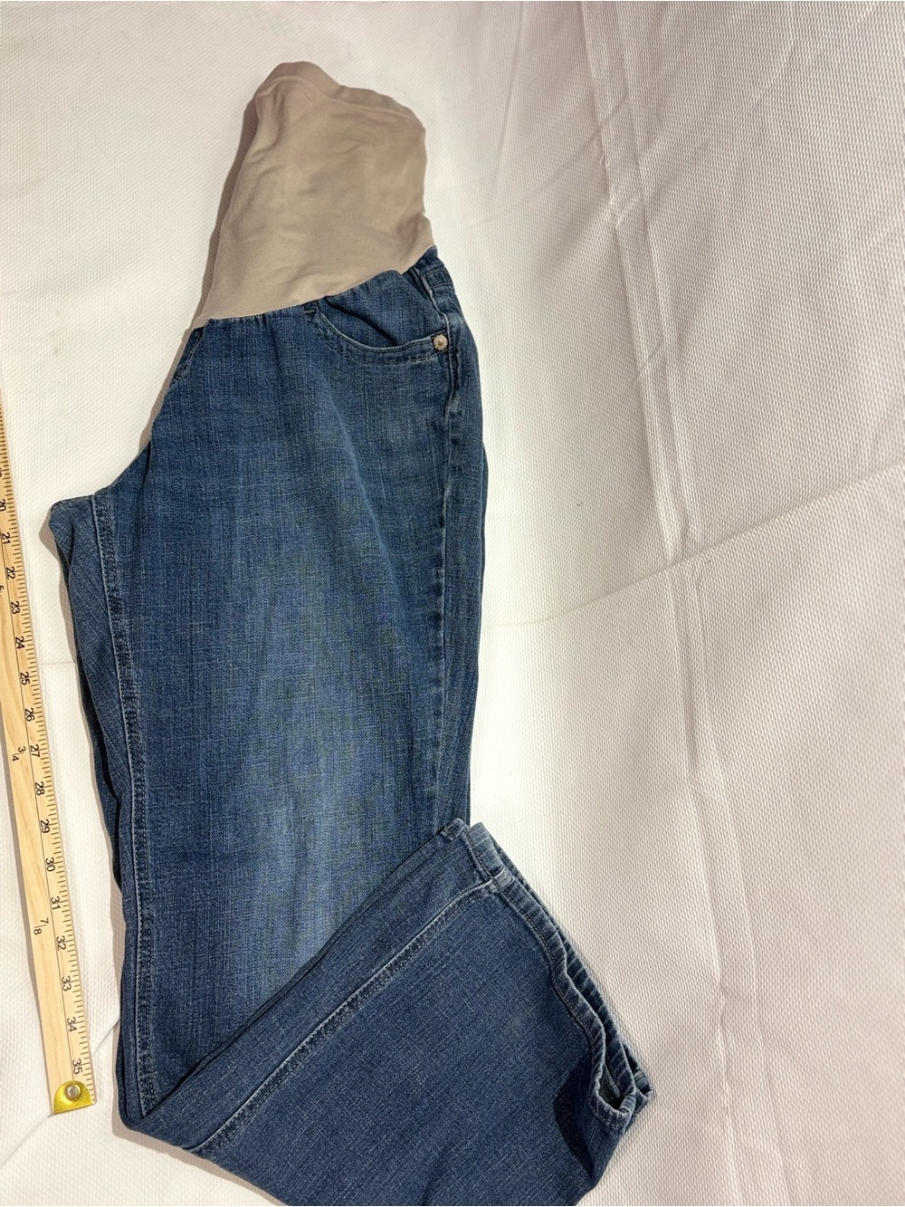 Indigo Blue Straight-Leg Maternity Jeans with Beige Panel